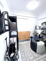 Blk 410 Jurong West Street 42 (Jurong West), HDB Executive #606994431